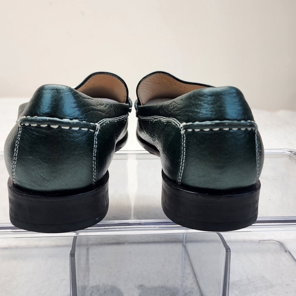 Cole Haan Women's Green Leather Loafers with Silver Buckle Size 8.5B - Picture 5 of 9